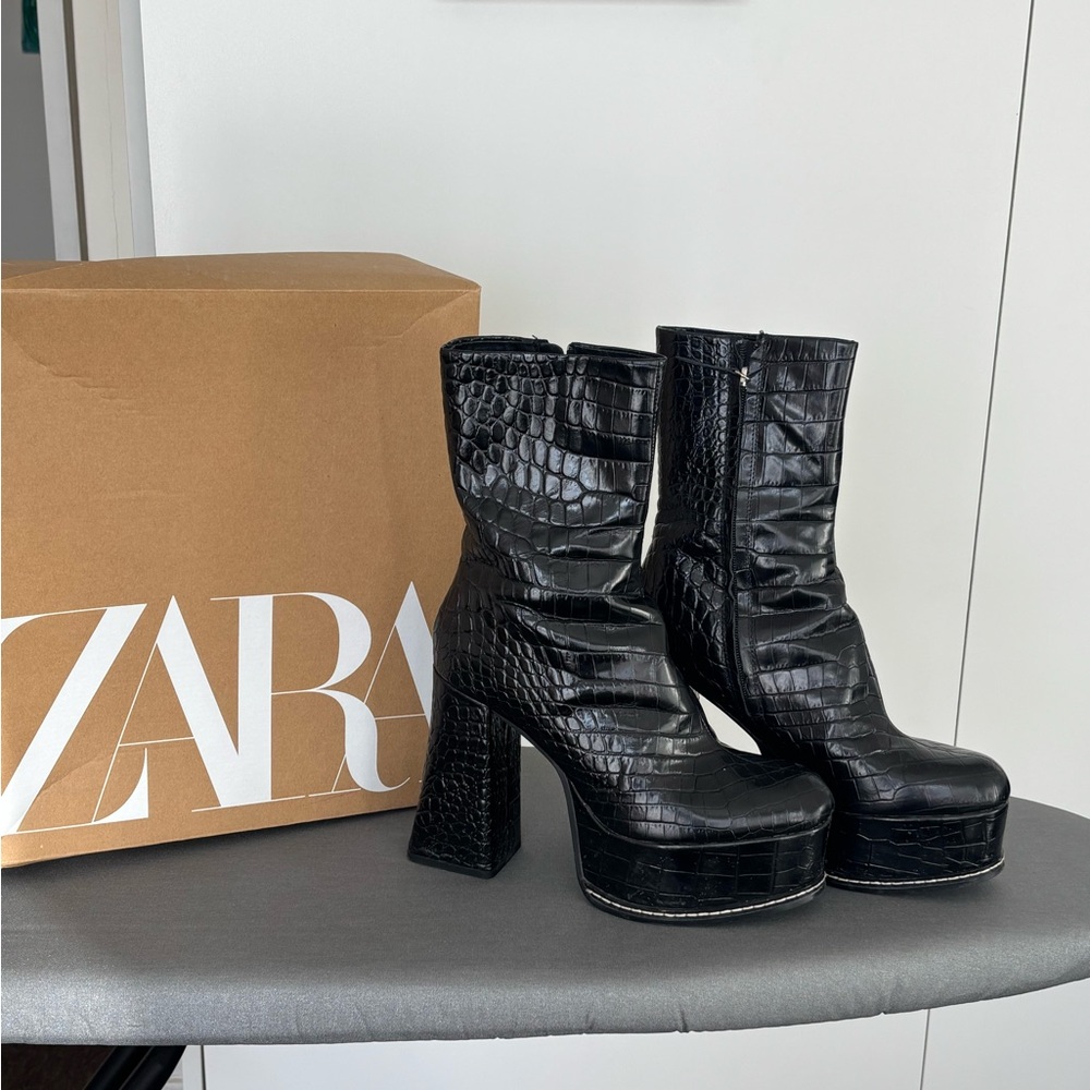 Zara Black Croc-Texture Heeled Boots